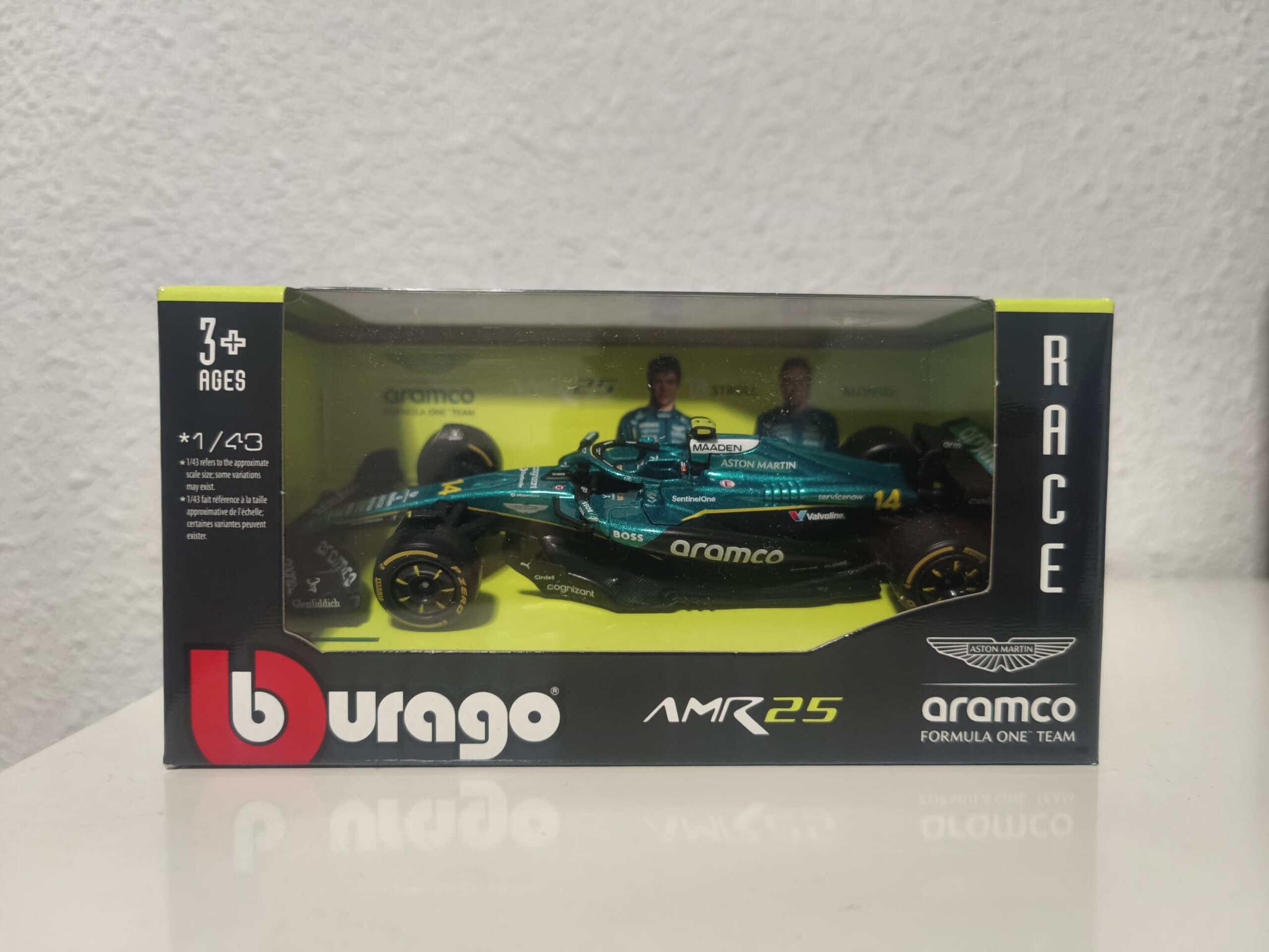 Coche de Fórmula 1 Fernando Alonso Aston Martin AMR23 a Escala 1:43 - 3