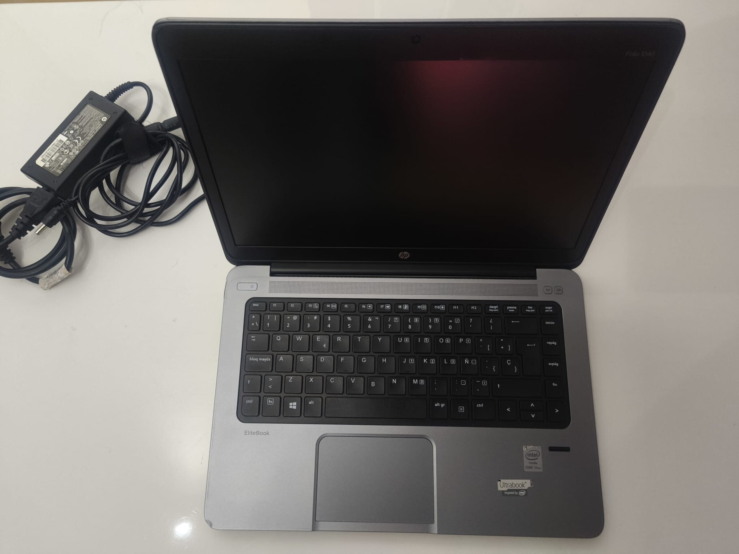 Portátil HP EliteBook Folio 1040 G1 - 2